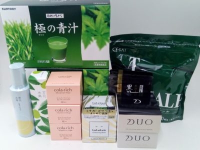 大阪府のお客様よりプレミアアンチエイジング、サントリー、キナリの商品をお売りいただきました。